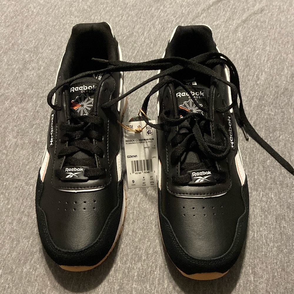 Reebok CL Harman Run size 9 New with Tags